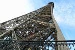 PICTURES/Paris Day 1 - Eiffel Tower/t_Eiffel Tower Structure8.JPG